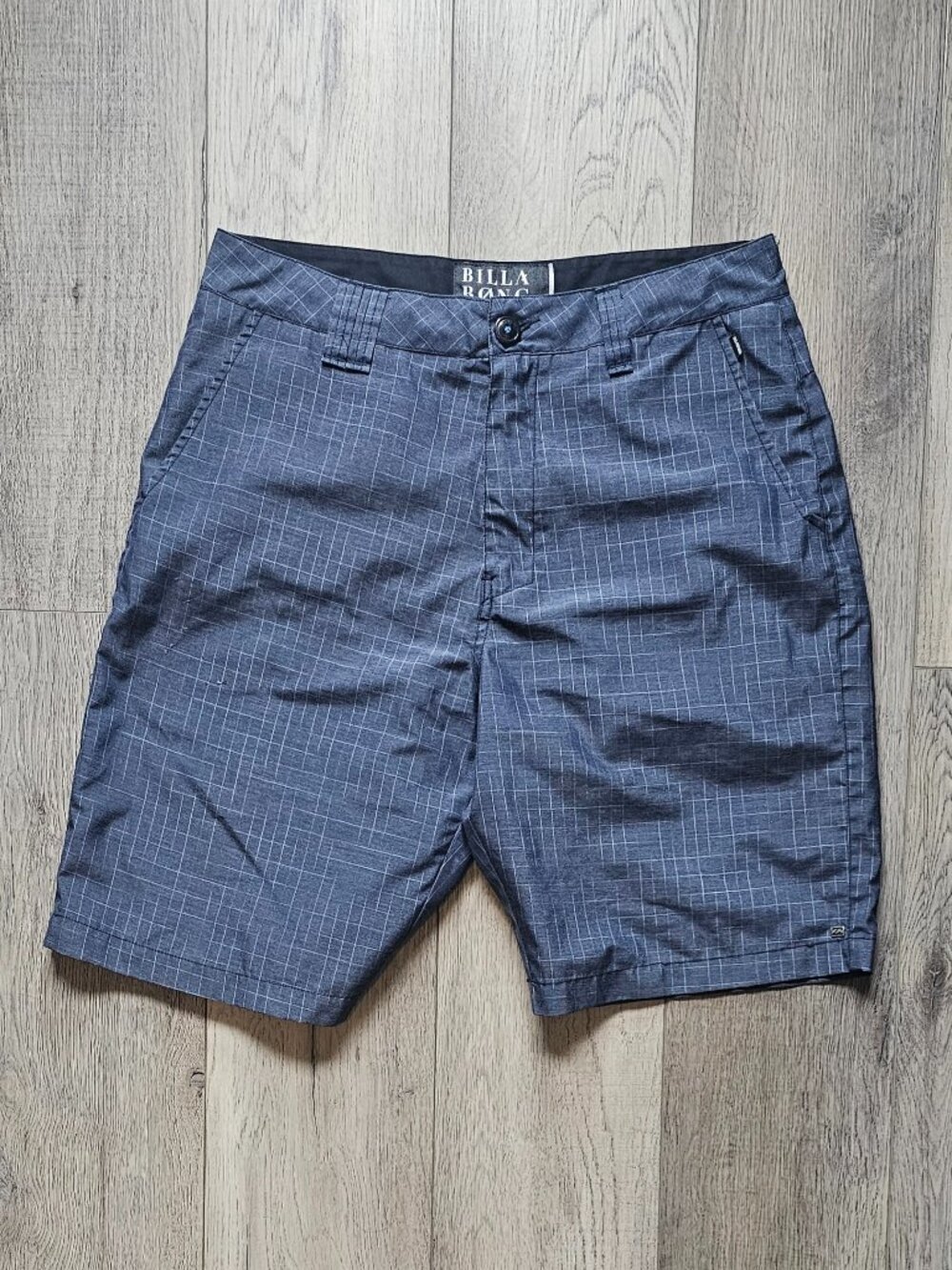 Billabong Men's Blue Plaid Grid Crossfire Hybrid Walkshorts - Size 32